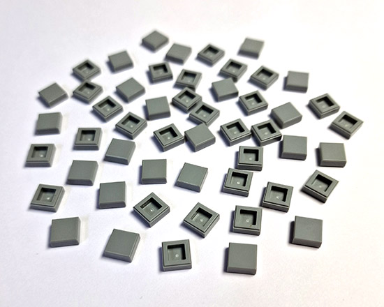 50 x LEGO Fliese 1x1 - Hellgrau (Light Bluish Gray) - 3070b - Foto 1